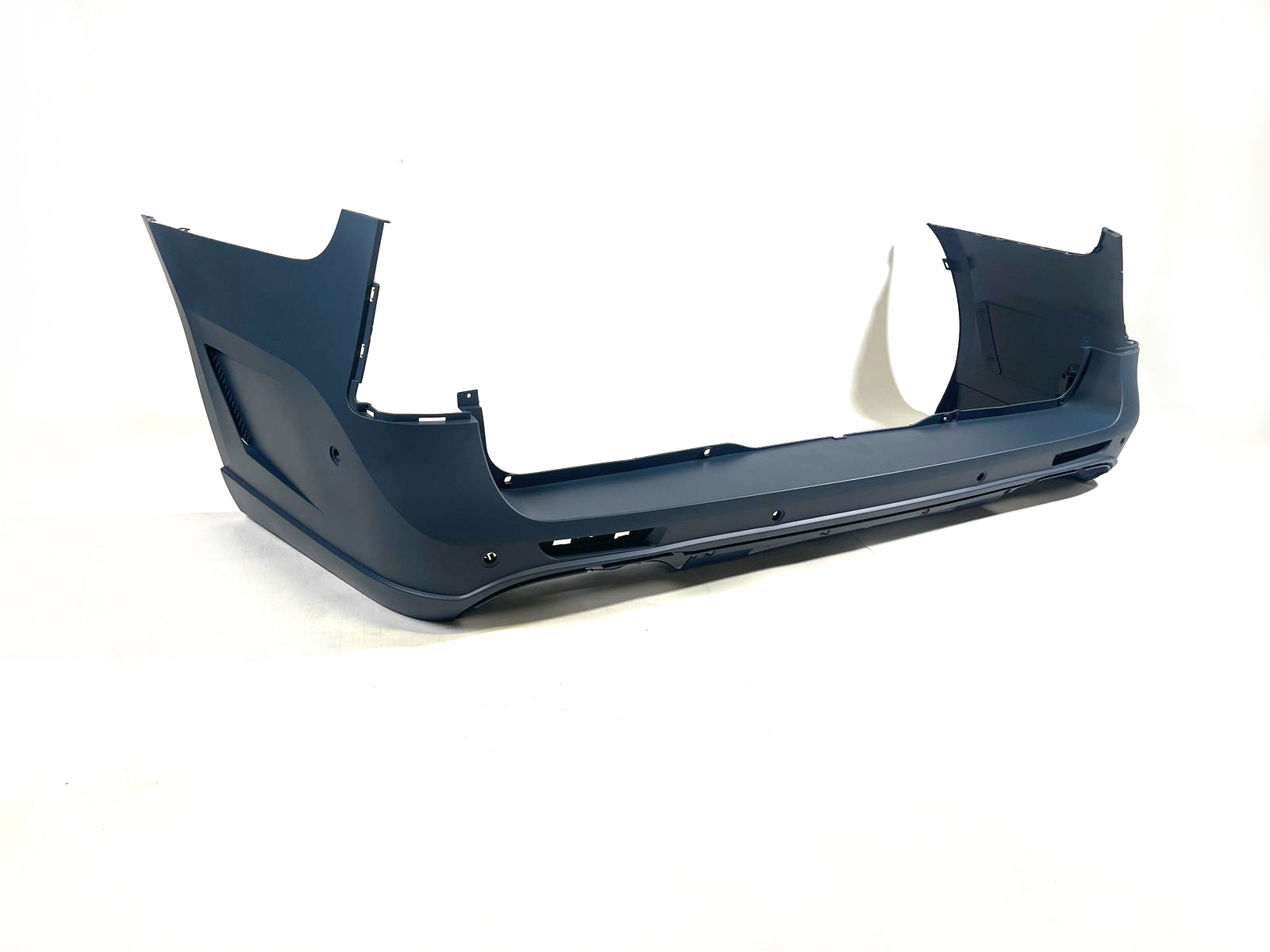 Mercedes-Benz V-Class W447 (2014-) Body Kit – MAYBACH Style